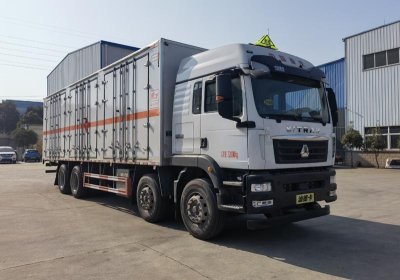 楚飞牌CLQ5320XRY6ZZ型易燃液体厢式运输车